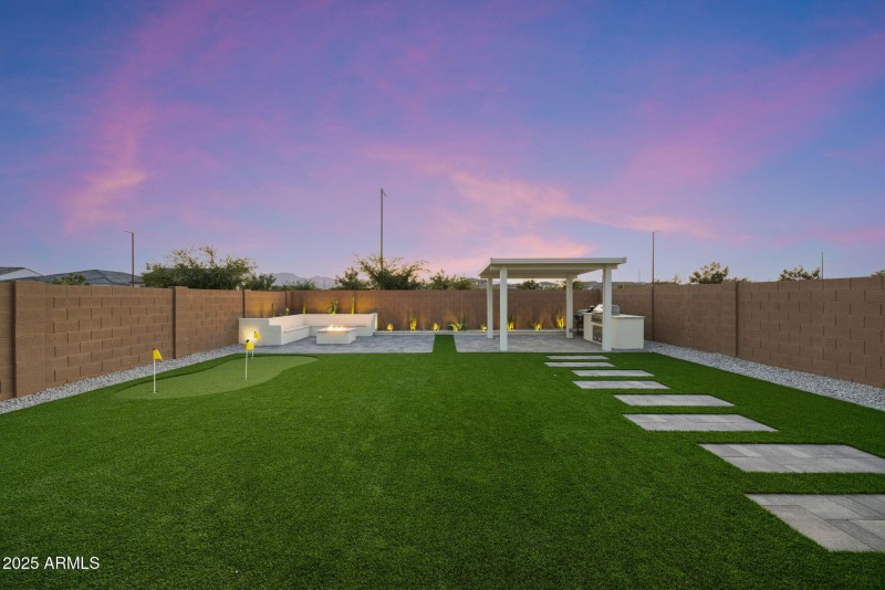 48-web-or-mls-11716-n-168th-dr