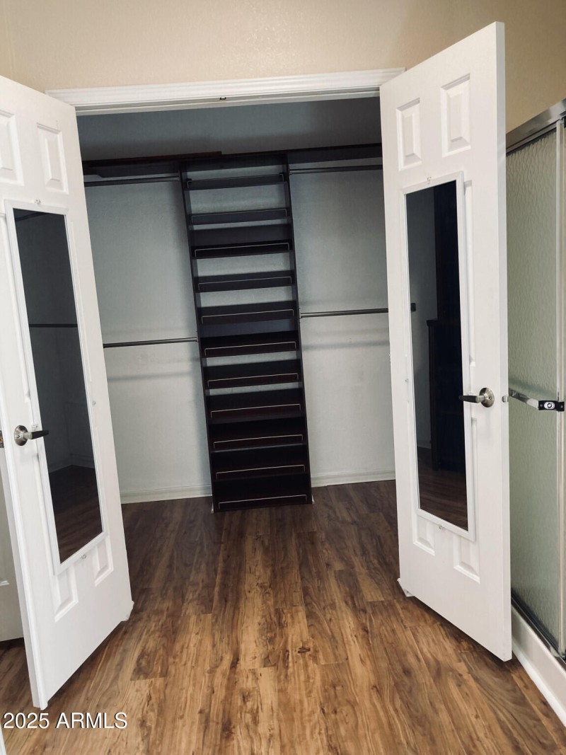 18) 52311-677cb1976b7a5