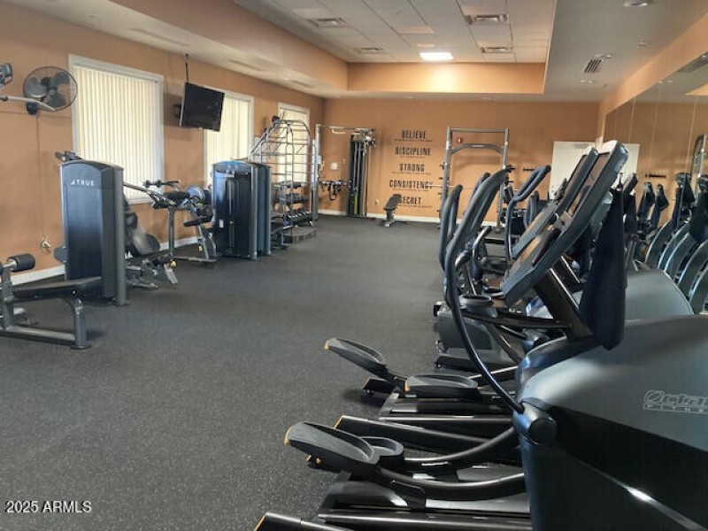 32) 52311-677cb1e3f1e70