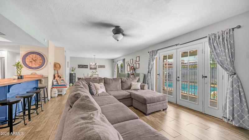 3854 W Mauna Loa Ln (18)