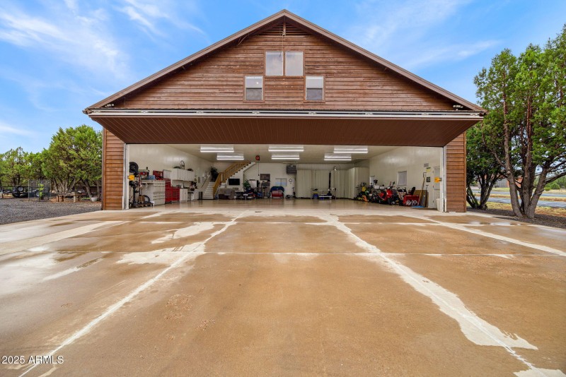 2344HellcatCir-Overgaard-AZ-33