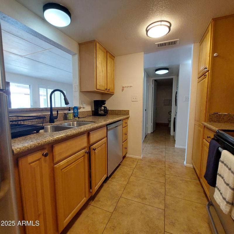 240SOldLitchfieldRdPics31