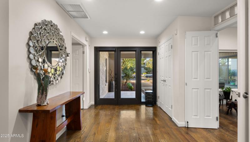 Foyer with Natural Light!