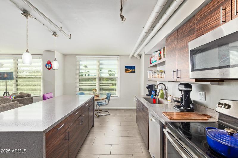 Studio 2025 Edits--6