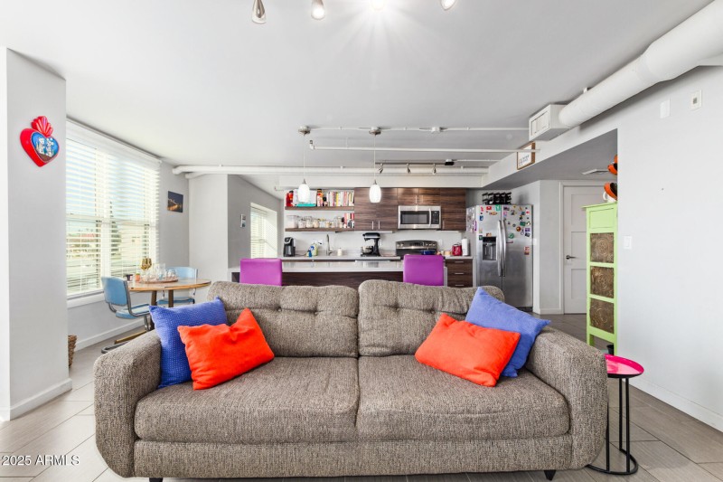 Studio 2025 Edits--13