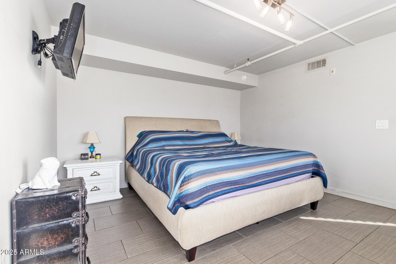 Studio 2025 Edits--2