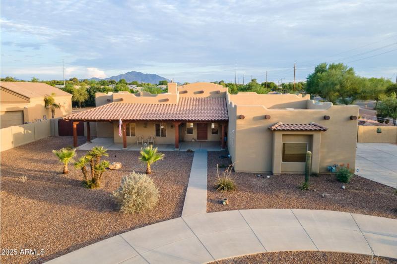 8-web-or-mls-Arrowhead-24