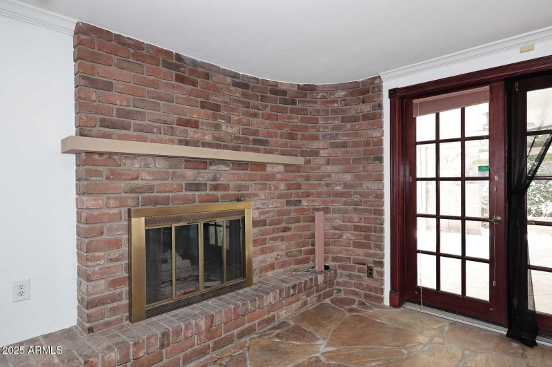 Family Room-Fireplace