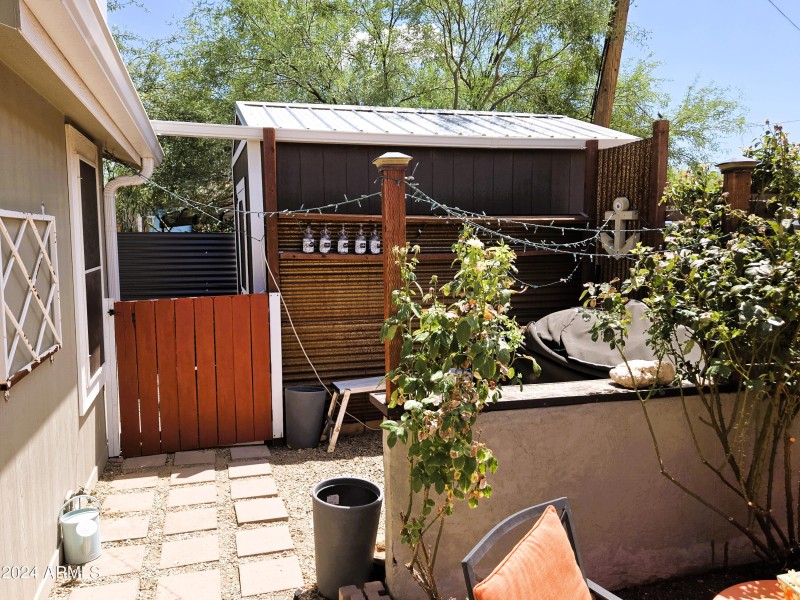 more front courtyard