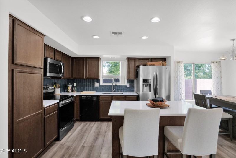 17-web-or-mls-P1246564