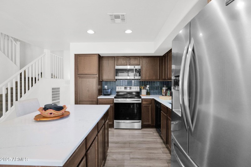 18-web-or-mls-P1246566