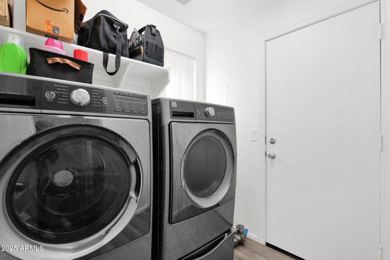 24-web-or-mls-P1246576