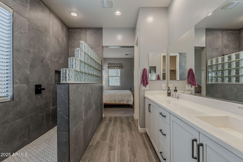 36-web-or-mls-Smoketree-36