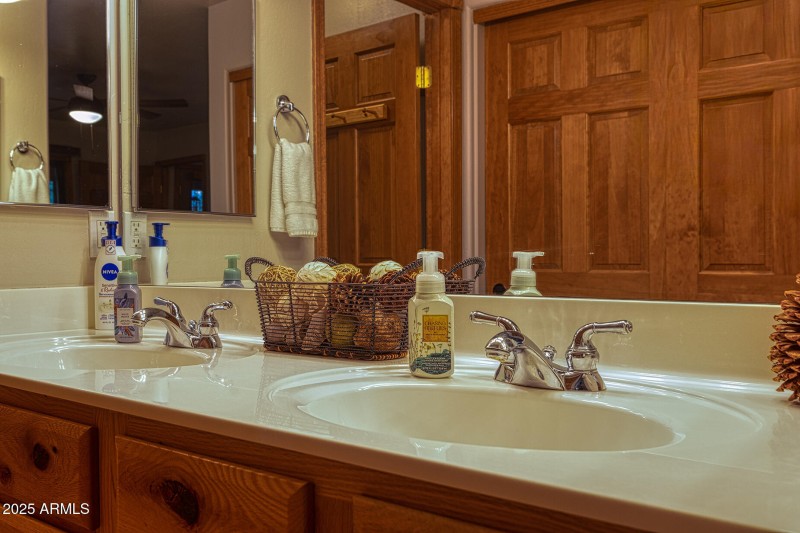 photo(24) 4951 W Stage Coach Trl, SL Tam