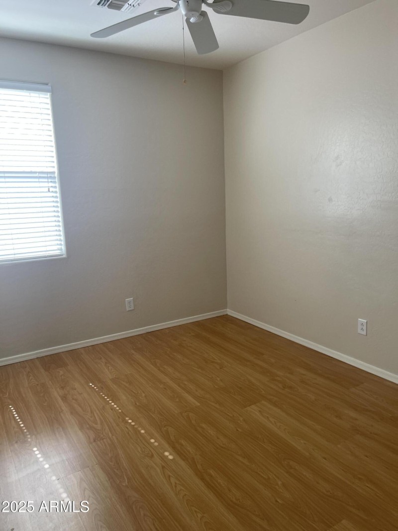 20250718_223522148_iOS