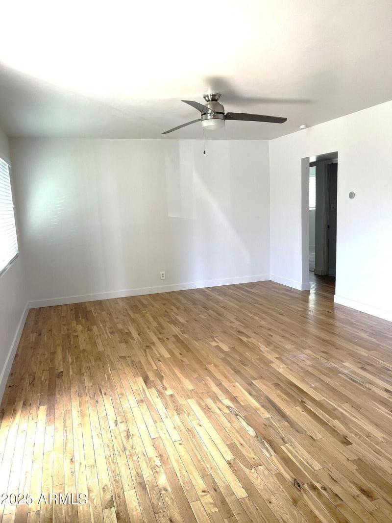 20250714_222328995_iOS