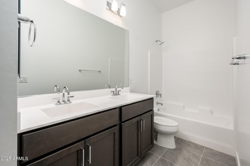 1750 - Secondary bath