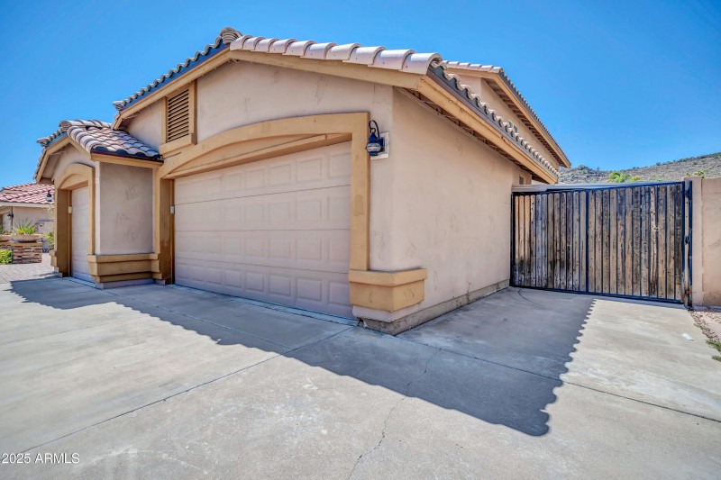 5741 W Soft Wind Dr-3