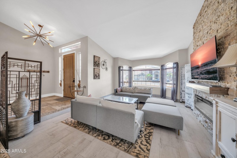 5741 W Soft Wind Dr-20