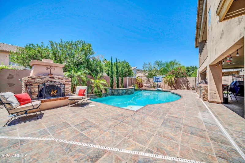 5741 W Soft Wind Dr-56