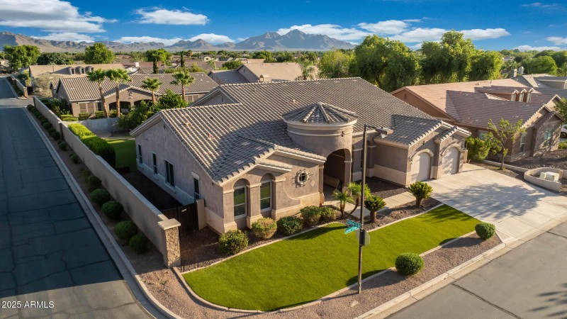 Corner Lot offering privacy and space