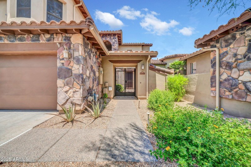 Path to Front Iron Gate