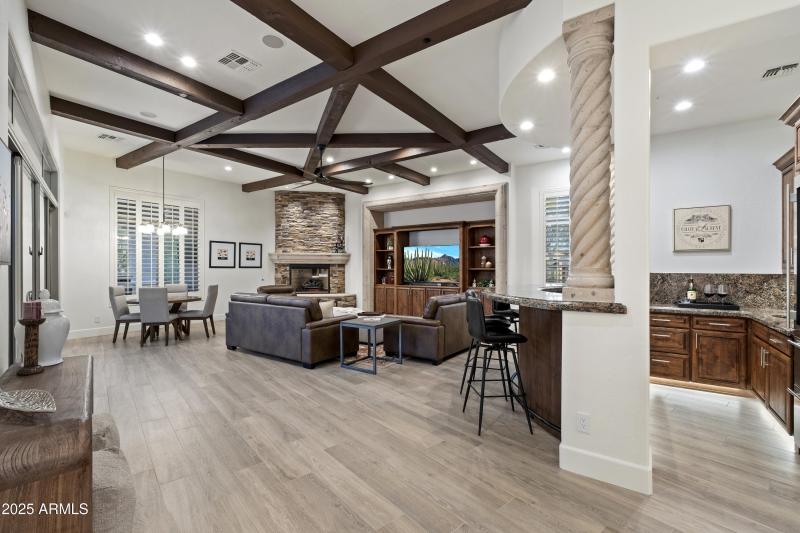 Entertainer's Family Room