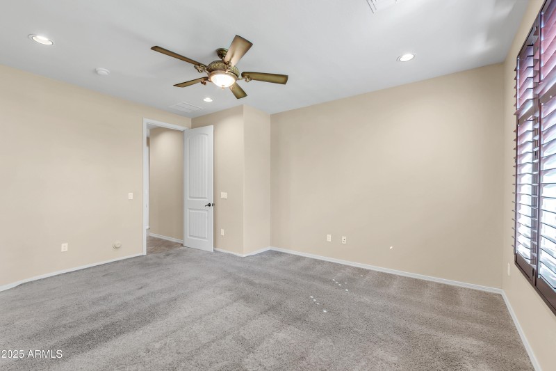 3443 S California St-31