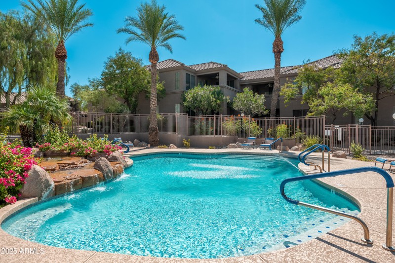 Talavera Condominiums - 06