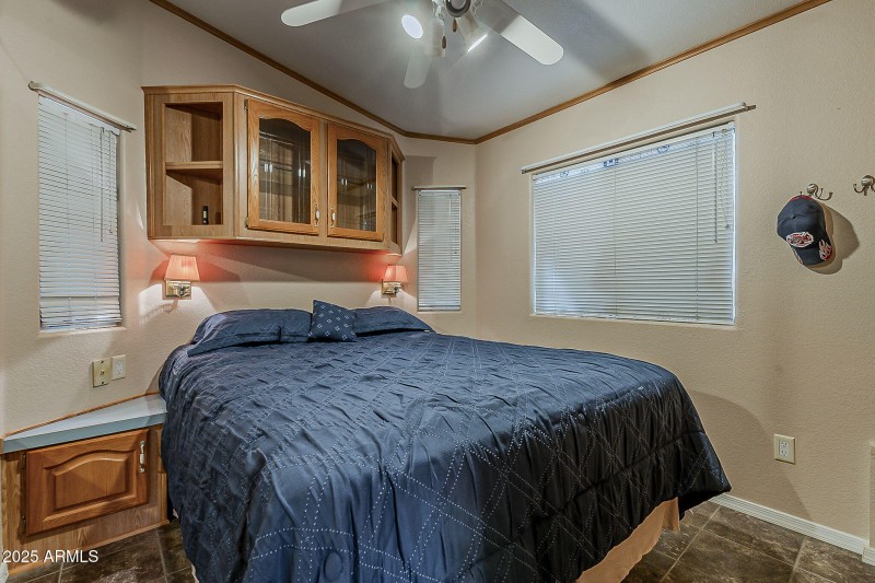 19-web-or-mls-Bell-19