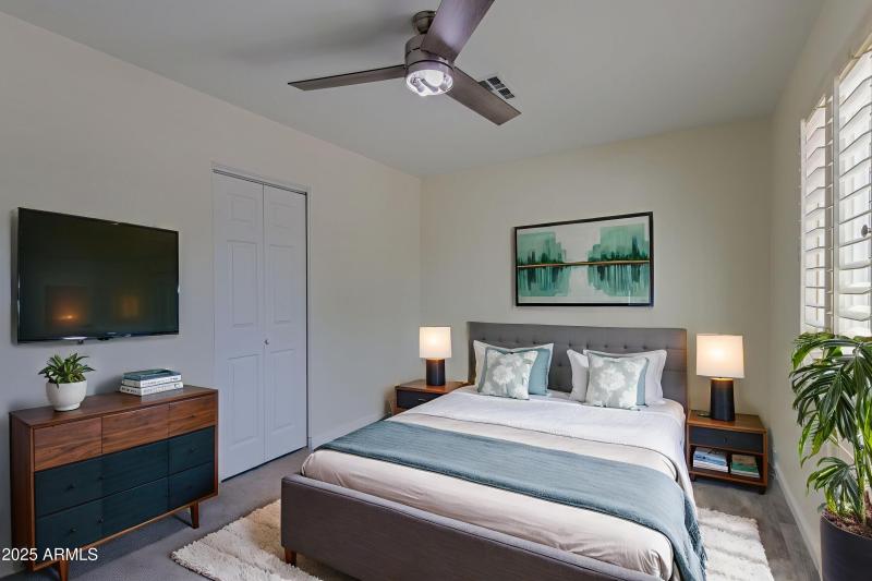 24-print-a (21 of 70) virtually staged