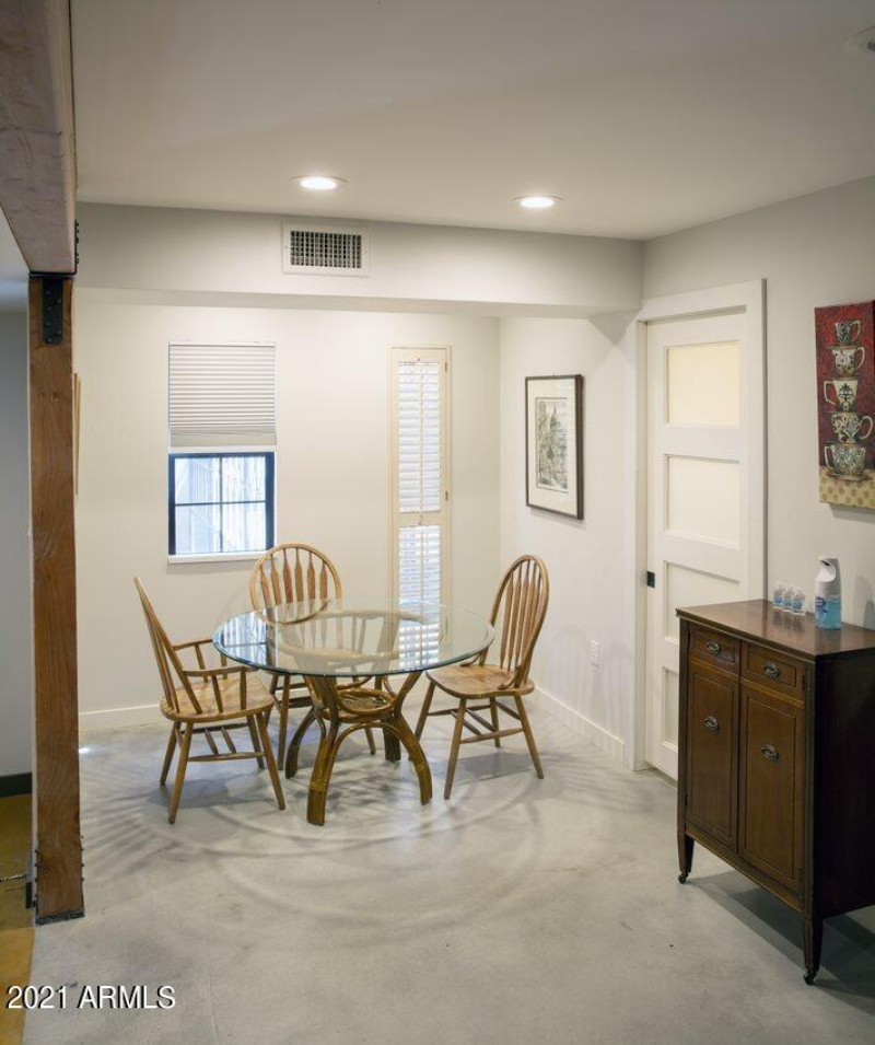 Breakfast Nook