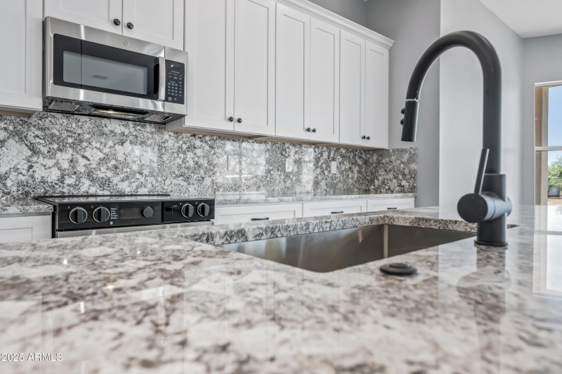 30-29108N205A-ocupix-OSEQ