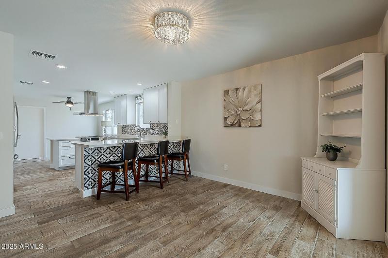 Modern Open-Concept Living & Kitchen