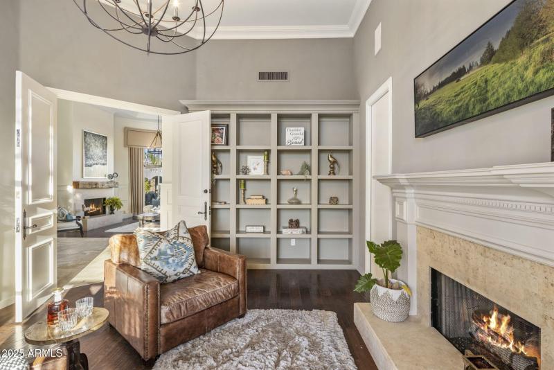 Custom Shelving in Study/Office/Den