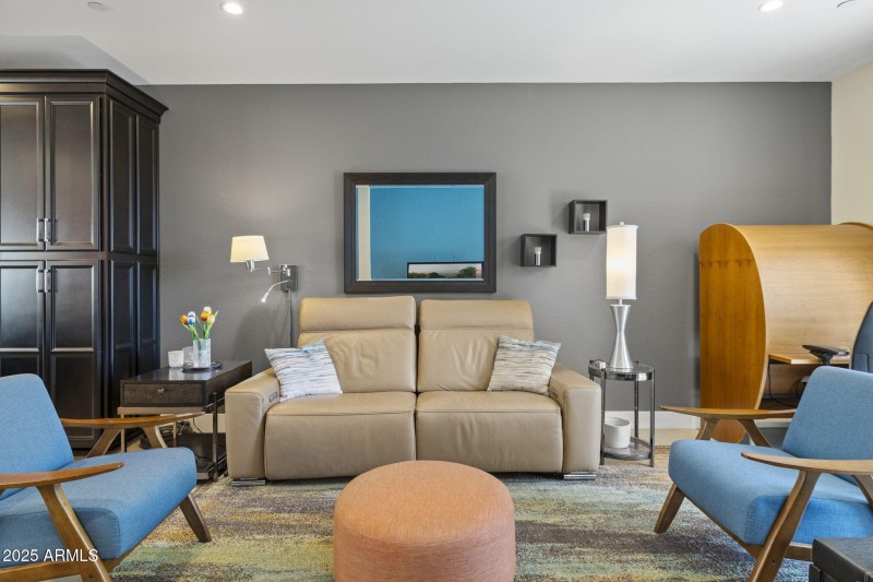 820 N 8th Ave 22 Phoenix - Living 3