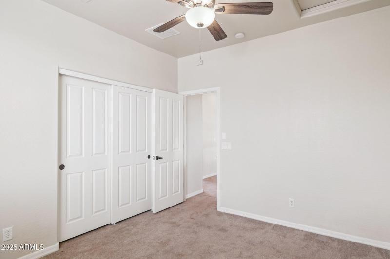 31-web-or-mls-3452-w-florimond-rd