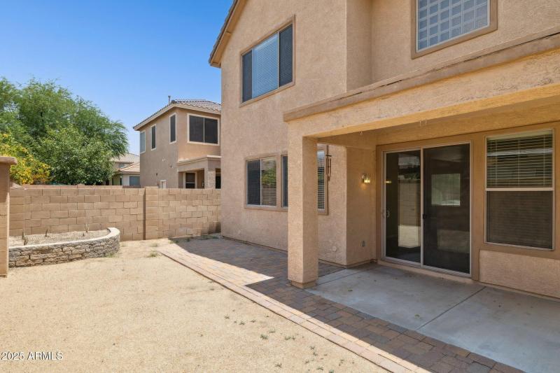 39-web-or-mls-3452-w-florimond-rd