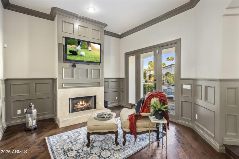 Primary Sitting Area