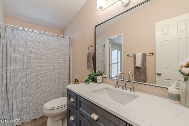 Hall Bathroom - Connected to Bedroom 2