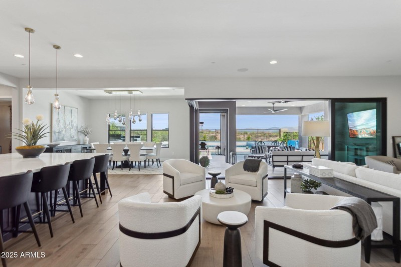 10-web-or-mls-13020-e-de-la-o-rd