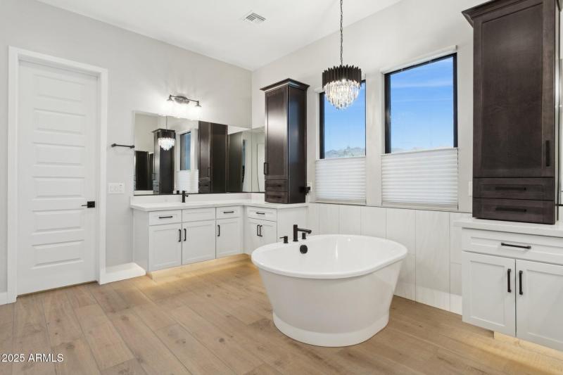 28-web-or-mls-13020-e-de-la-o-rd