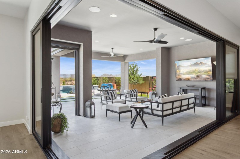 49-web-or-mls-13020-e-de-la-o-rd