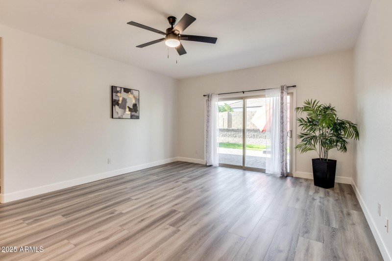 Light & Bright Living Room
