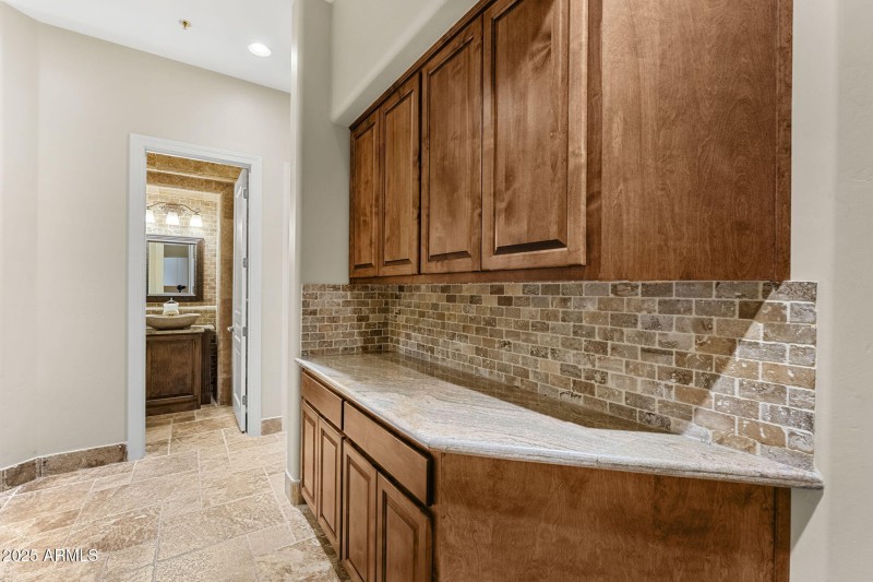 21-web-or-mls-DSC02158-HDR