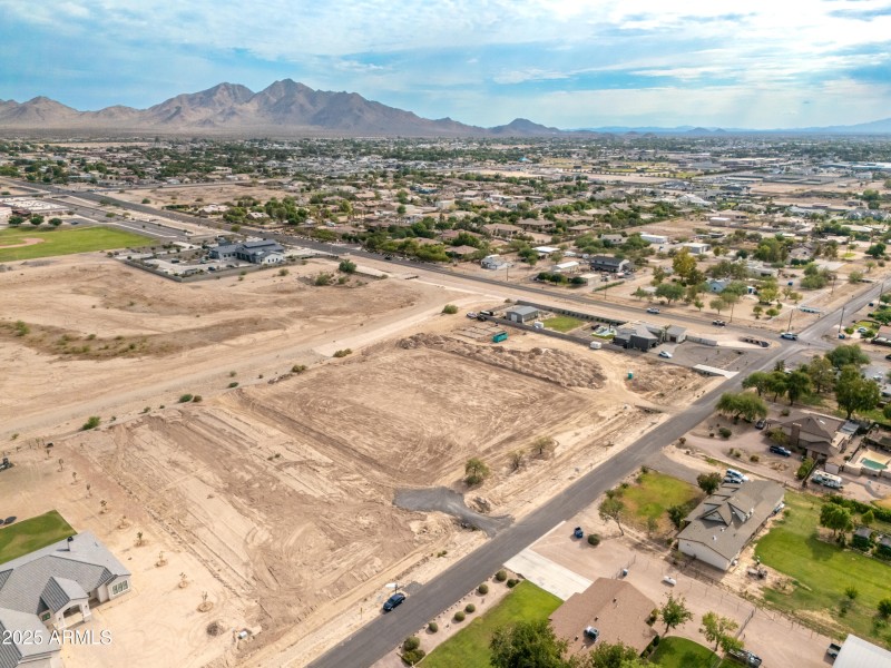 19295 E Cloud Rd - No Outlines-01