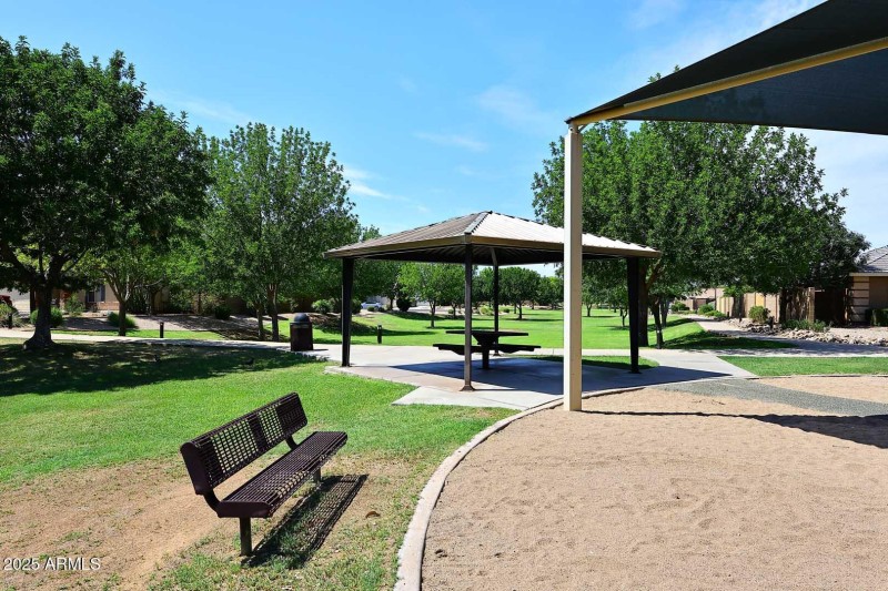 The Crossroads-Community Park Ramada