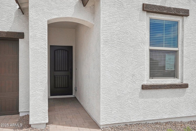 9-web-or-mls-La Senda Dr W-S2007-009