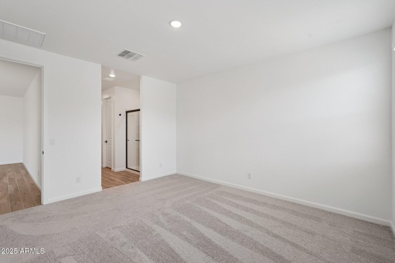 30-web-or-mls-La Senda Dr W-S2007-030