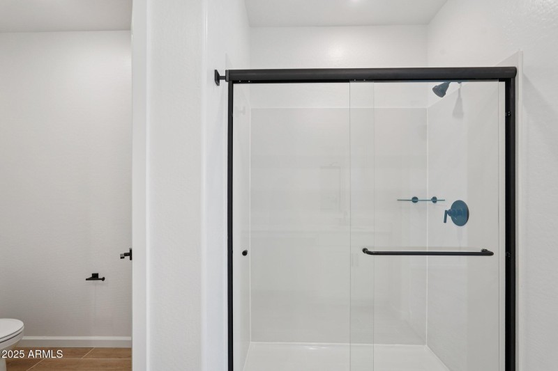 36-web-or-mls-La Senda Dr W-S2007-036